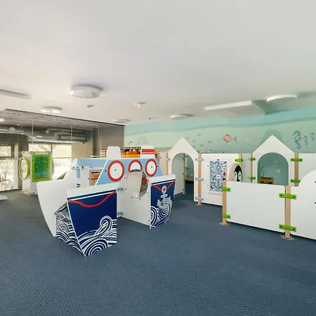 Seaside Nadmorskie Tarasy Kolobrzeg- Basen & Sauna & Jacuzzi & Fitness & Parking W Cenie Pobytu Апартаменты