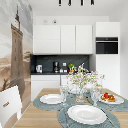 Апартаменты Seaside Nadmorskie Tarasy Kolobrzeg- Basen & Sauna & Jacuzzi & Fitness & Parking W Cenie Pobytu Колобжег